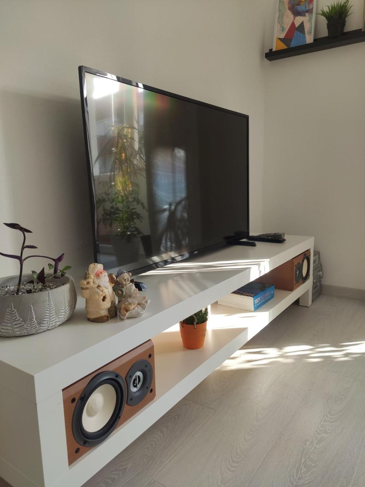 City Center White Apartment! สโกเปีย ภายนอก รูปภาพ